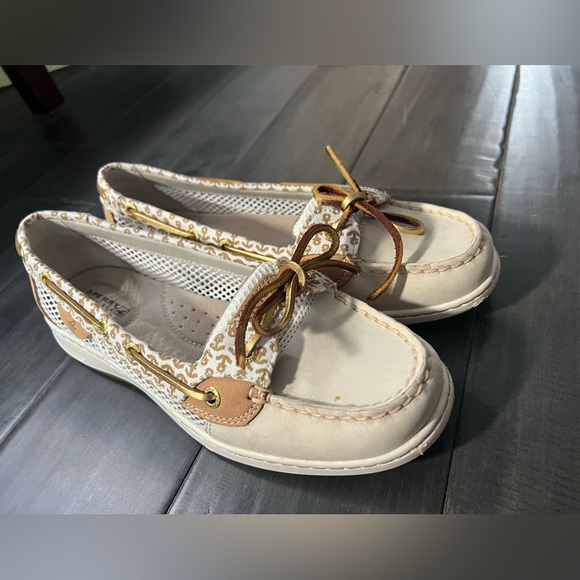 Brand new Speerh top sider boat shoes. Fantastic comfort. Original price C$140. - Picture 3 of 3